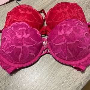 2 bra bundle vintage Victoria secret lace bras